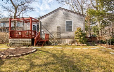 259 Franklin St, Vineyard Haven, MA 02568 - photo 6