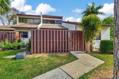 1809 Abbey Rd, West Palm Beach, FL 33415 - photo 6