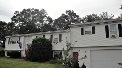 Exterior front / Garage