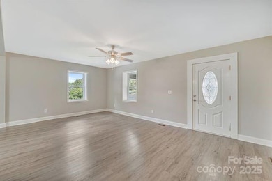 222 S Main Gq St, Salisbury, NC 28146 - photo 4