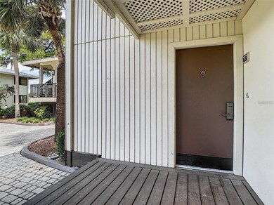 4786 Fox Hunt Dr unit 717, Wesley Chapel, FL 33543 - photo 2