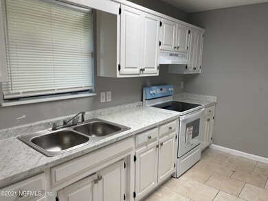 5247 Plymouth St, Jacksonville, FL 32205 - photo 6