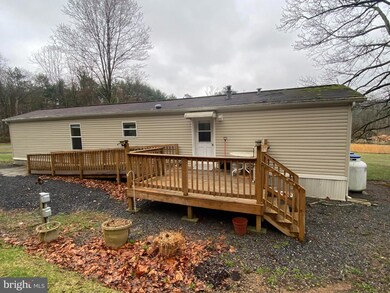 286 Fork Mountain Rd, Auburn, PA 17922 - photo 2