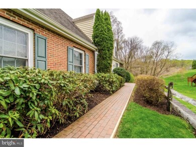 705 Kincaid Mills Ln unit 35, Wallingford, PA 19086 - photo 2