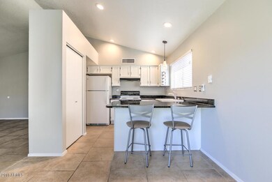 5222 W Boston Way N, Chandler, AZ 85226 - photo 7