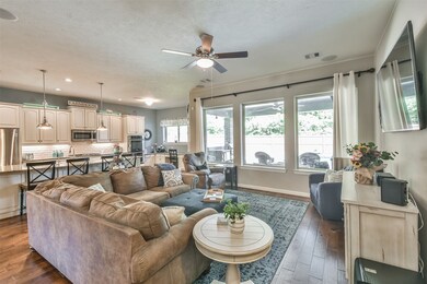 31602 Sutter Springs Ln, Spring, TX 77386 - photo 2