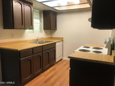 3131 W Cochise Dr unit 222, Phoenix, AZ 85051 - photo 6