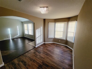 5018 Bricker St, Houston, TX 77033 - photo 3