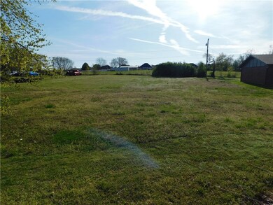 2083 S 48th St, Springdale, AR 72762 - photo 6