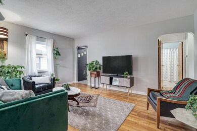 3475 Maize Rd_MLS_03