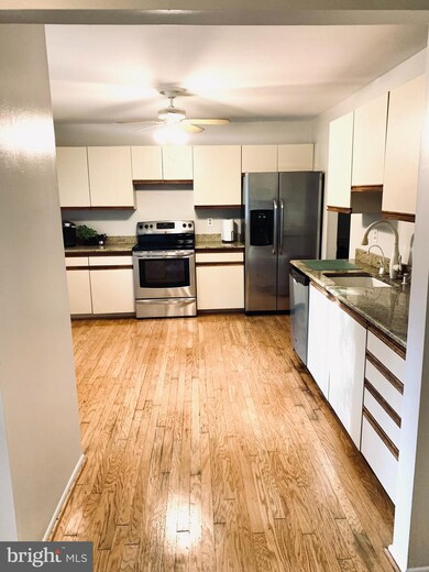 1124 Commanders Way S, Annapolis, MD 21409 - photo 7