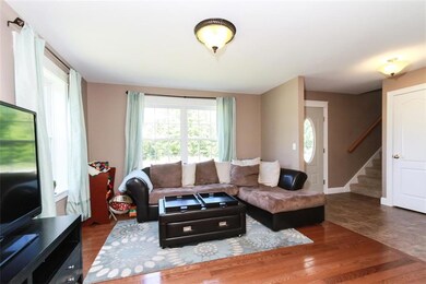 9 Eastfield Dr, Gray, ME 04039 - photo 6