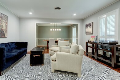 10039 Wickersham Ln, Houston, TX 77042 - photo 4