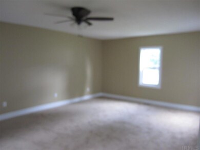 338 W 4th St, Auburn, IN 46706 - photo 3