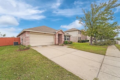 605 Odenville Dr, Wylie, TX 75098 - photo 3