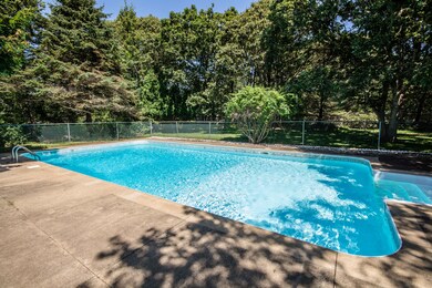 7 Vickers St, Edgartown, MA 02539 - photo 6