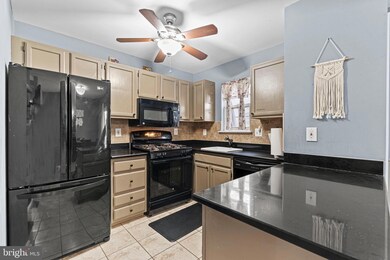 4609 Mews Dr, Owings Mills, MD 21117 - photo 5