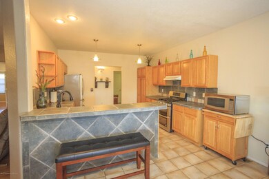 5814 Hogan Ave, Farmington, NM 87402 - photo 3