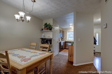 Dining/Kitchen