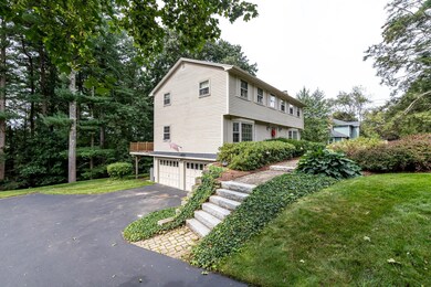 21 Thoreau Dr, Nashua, NH 03062 - photo 4