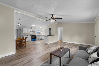 3708 Falconcrest Dr, Joshua, TX 76058 - photo 7