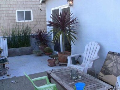 Upper Unit Front Patio