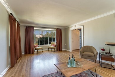 321 E Alvarado lvg 1