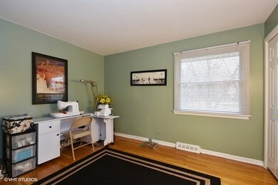 1403 Berry Ln, Flossmoor, IL 60422 - photo 6