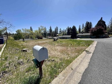 802 Scenic Ct, Yreka, CA 96097 - photo 4