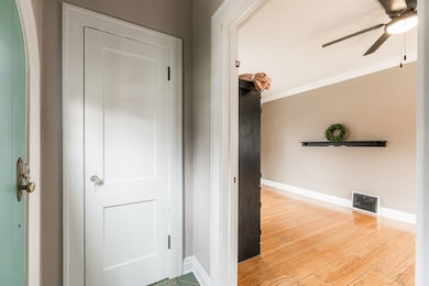 unlisted-address, Dekalb, IL 60115 - photo 5