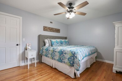 1679 E Forest Ave, Des Plaines, IL 60018 - photo 4