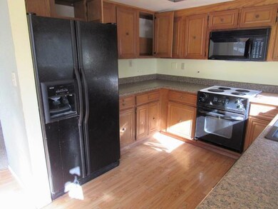 023-739681 Kitchen B
