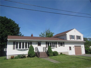 45 Rhode Island Ave, Cumberland, RI 02864 - photo 2