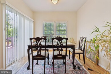 1105 Arrowleaf Ct, Crofton, MD 21114 - photo 4