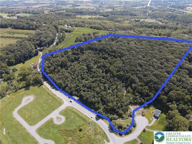 3603 Rip Ct, Slatington, PA 18080 - photo 4