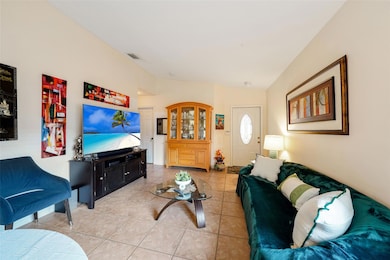 650 NW 78th Terrace unit 201, Pembroke Pines, FL 33024 - photo 4