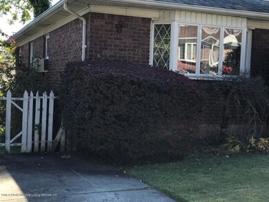 66 Leslie Ave, Staten Island, NY 10305 - photo 2