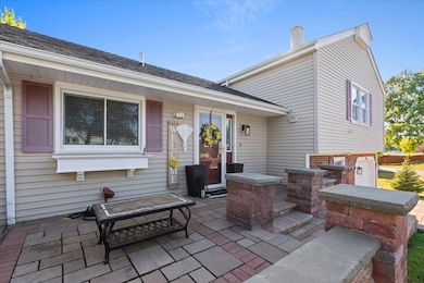 unlisted-address, Bartlett, IL 60103 - photo 3