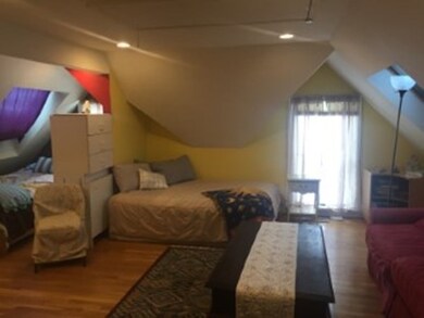 143 Walnut St unit 3, Newtonville, MA 02460 - photo 4