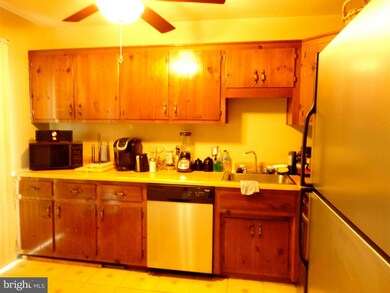 407 Madison Ct, Stafford, VA 22556 - photo 5