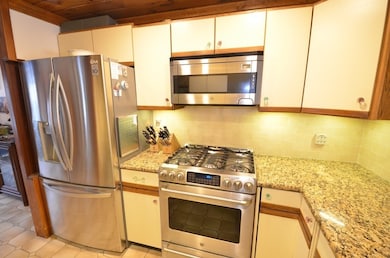 6 Spruce Pond Rd, Franklin, MA 02038 - photo 4