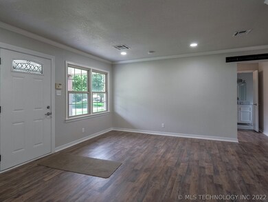 1213 Circle Dr, Sapulpa, OK 74066 - photo 6