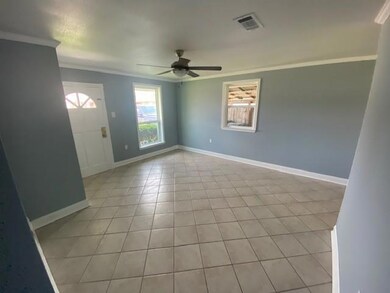 2745 Erin Dr, Marrero, LA 70072 - photo 2