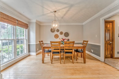 4327 Saint Michaels Dr SW, Lilburn, GA 30047 - photo 7