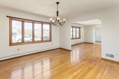 11 Broadmeadow Ln, Abington, MA 02351 - photo 5