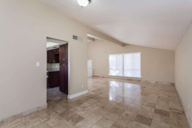 3022-W-Juniper-Ave-MLS--12
