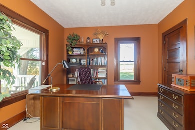 7214 W Lane Rd, Mc Cordsville, IN 46055 - photo 4