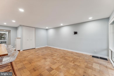 7513 Spring Lake Dr unit D-2, Bethesda, MD 20817 - photo 7