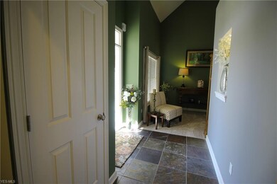 547 E Pioneer Trail, Aurora, OH 44202 - photo 3