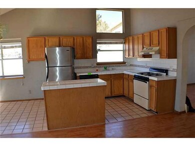 366 Brill Cir, Horizon City, TX 79928 - photo 5